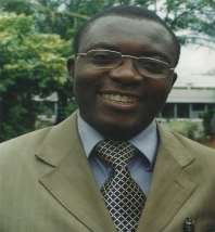 Étienne D. Momo (Lewouhndem), Founder/CEO de Lewouh DC SARL